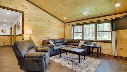 Near Memorial Park Lake Arbutus Vacation Rental - Foto 2