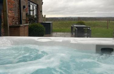 The Old Tractor Shed Luxury Private Hot Tub & View - Foto 32
