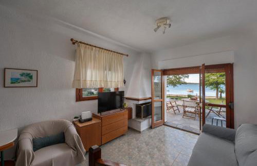 Seaside Vourvourou Villa - Photo 14