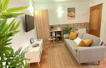 Apartamento con jardin y parking privado - Foto 3