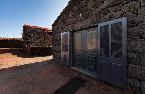 Adega Menezes - Photo 1