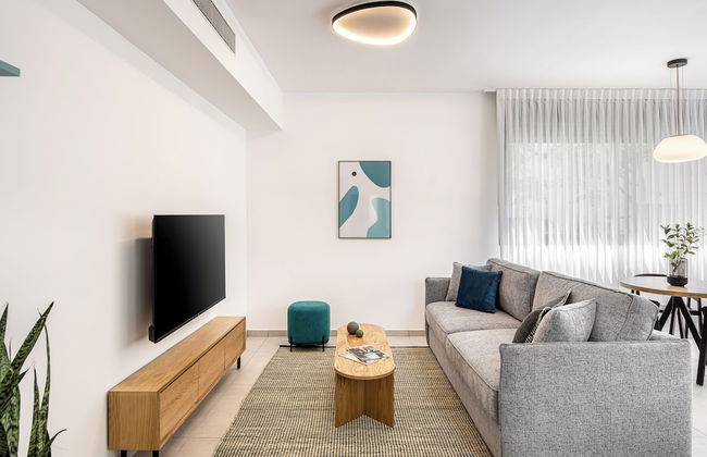 Mate GEORGE - By HOMY - Foto 38