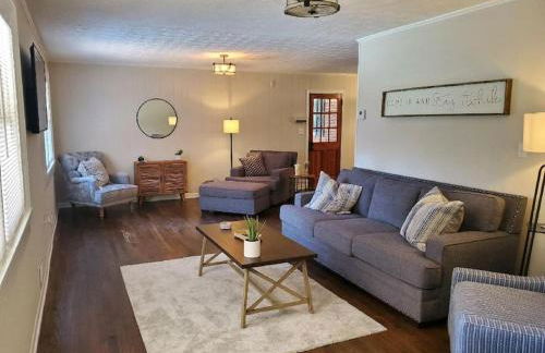 Pine Valley Place 3 Bedroom 2 Bathroom house - Foto 1