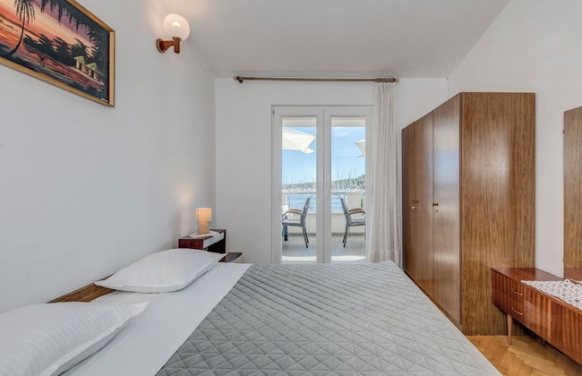 Seafront apt With Terrace, 4 Bedrooms and Mooring - Foto 8