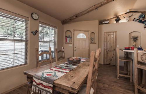 Cowboy Cabin by Ruidoso Vacation Rentals - Foto 14