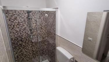 CIVICO 1 - Foto 2, Shower