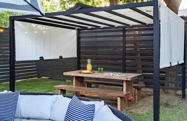 Lamar Suites by Avantstay 2 Homes w/ Shared Pool - Foto 19