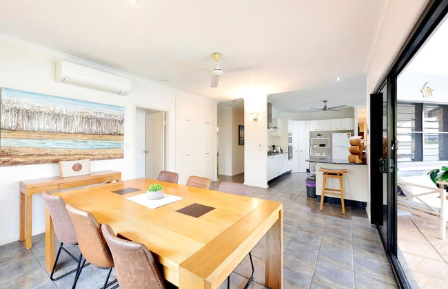 Cityside Hideaway Pool - Workstation - Markets - Foto 13