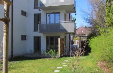 AMENITY-Garden-Apartments - Photo 54