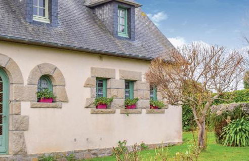 1 Bedroom Awesome Home In Penvénan - Foto 1