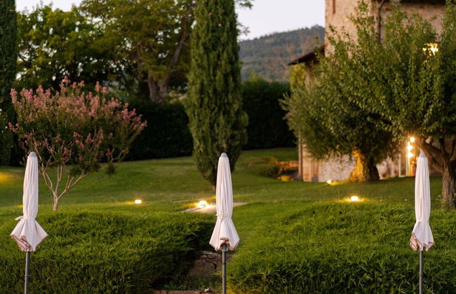 Villa in Tuscany With Pool & Panoramic Views - Photo 36