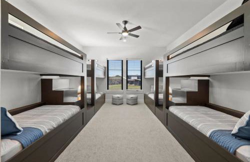 Wave on Wave Haus and Concierge Services - Photo 34