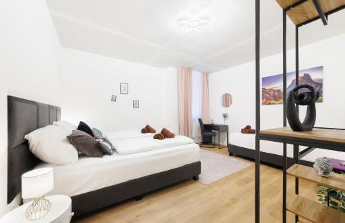 BIG New 7Rooms City Center APARTMENTS and Suites - Foto 20