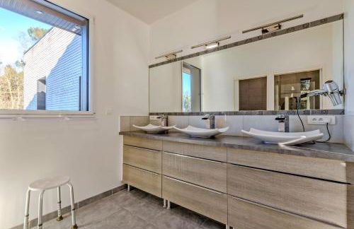 La Villa des Légendes - Spa & Swimming Pool - Foto 16