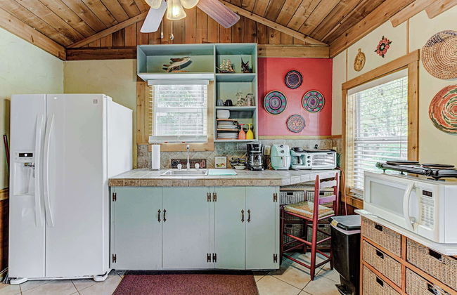 Kingsland Duo 2 Cottages in 1 w/ Lakeview! - Foto 7