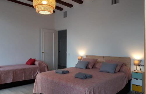 Beautiful Apartment on Las Ramblas with Port views - Photo 28