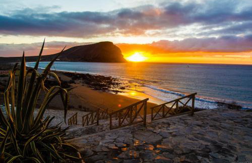 Panoramic View - Photo 21