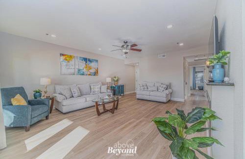 Blue Hues & Lake Views - Foto 41