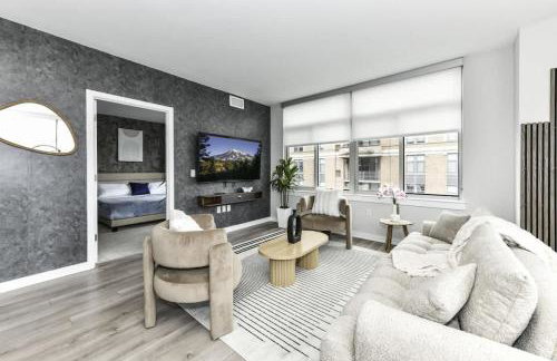 2BR Urban Retreat Gym Parkng and Scenic Rooftop - Foto 1