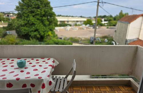 Cozy studio, 5 min from Cosne train station, 3rd floor - Foto 21