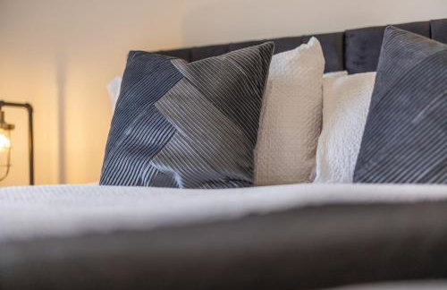 Newcastle Spacious 3-bedroom Semi-detached House with Parking, Sleeps 8, by URBAN PINNACLE STAYS - Foto 29