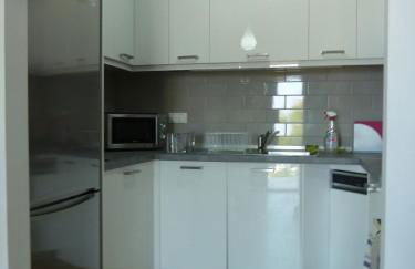 Mandraki House Upper, 100m from Kaminaki Beach - Foto 6