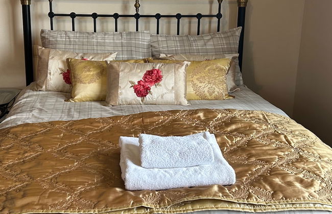 Wonderful 4 Bedroom Cottage Sleeps 8 - Foto 6