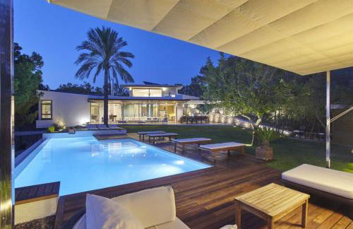 Modern 5 Bedroom Villa in Ibiza Haven, 1239 - Foto 37