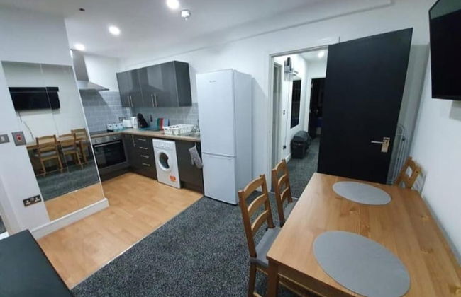 3 Bedrooms Apartments Near Town Center - Foto 8