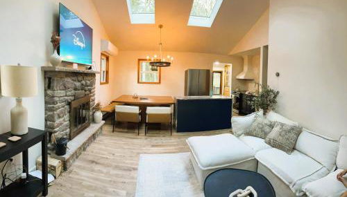 Romantic Mountainside Cozy Cabin Poconos - Foto 5