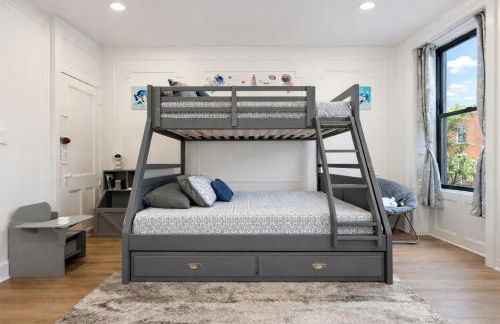 Luxury Hoboken Getaway - 15 Minutes To NYC - Walk To Transit - Great Location - Foto 21