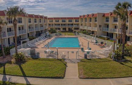 Beautiful Ocean Side 2 Bedroom Condo with Pool - Foto 49