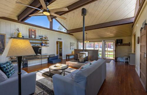 BEAUTIFUL Rustic Modern Remodel IDEAL Location!! - Foto 40