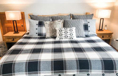 Riverfront Mountain Cottage Retreat - Foto 20