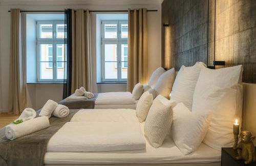 NAMASTÉ Homes - Luxus-Apartment mit Whirlpool & Garage - Foto 10