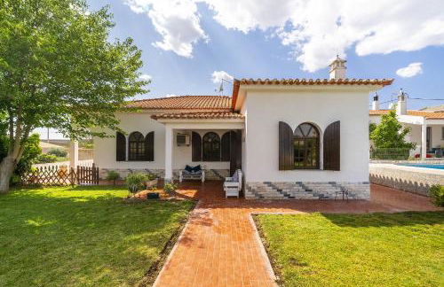 Villa Oasis - Pool & Garden - Foto 12