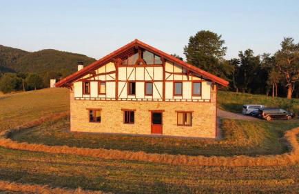 Caserío Bizkar - Foto 1