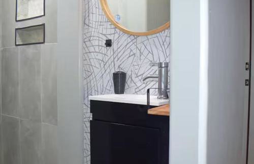Chic Suite 25 Minutes From Midtown ATL and Airport - Foto 10