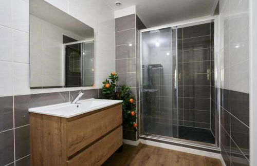 Cozy - 3 Chambres - Netflix - Kitchenette - Le Montesquieu - Foto 7