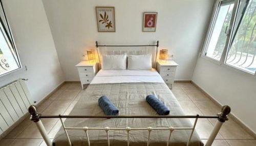 Casa Maria Granadella, three bedroom villa with private pool - Foto 2