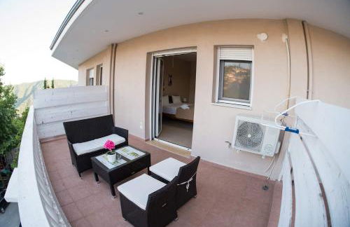 Anamniseis - Foto 14