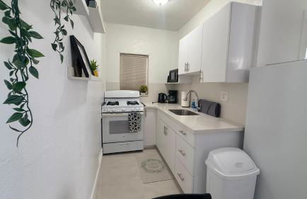 Comfortable modern apartment- central location. - Foto 19