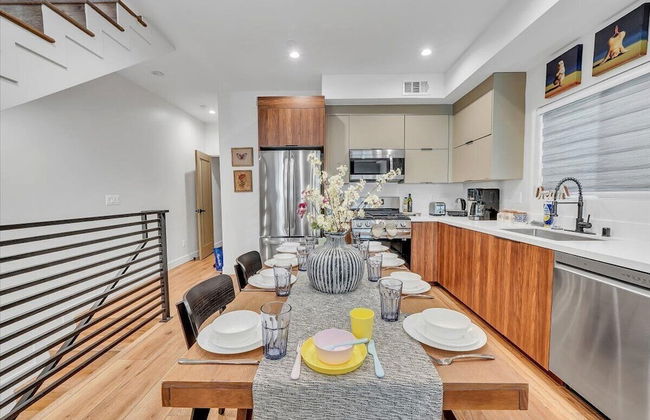 Luxe Townhome | Newly-Built - Foto 22