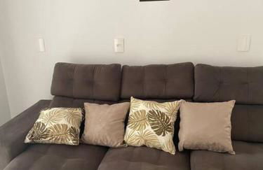 Casa com 2 quartos e garagem prox ao centro - Photo 6