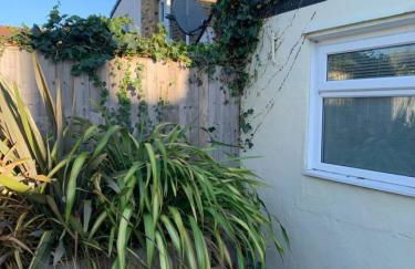 3 Bed Family House Free Parking - Foto 9