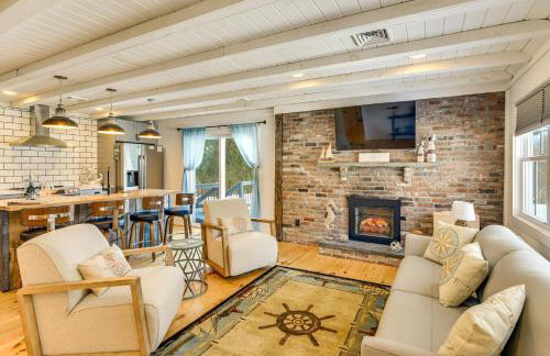 1 Mi to Heads Beach! Nautical Family Retreat - Foto 1