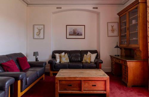 Elberry Farm - unique seaside farmhouse - Foto 47