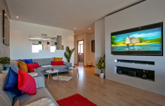 Privilege House - Photo 8