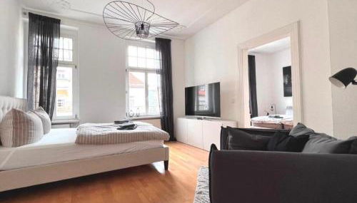 Feine Apartments in der Südstadt von Erfurt mit kostenlosen Stellplatz & Flasche Wein zur Begrüßung - Foto 2