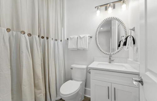 Grand Retreat I! 4BR 5BA Sleeps 15! Private Pool! Luxury and Comfort Await! - Foto 76